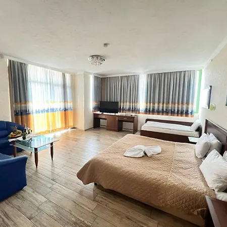 Hotel Family Gallery Slantschew brjag