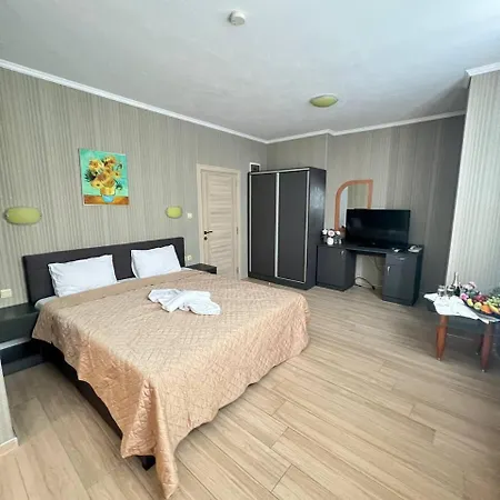 Hotel Family Gallery Slantschew brjag